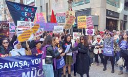 İzmir’de 8 Mart coşkusu: Bedel ödemeyeceğiz!