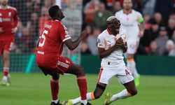 Galatasaray duyurdu: Osimhen ameliyata alındı!