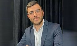 Gazeteci İsmail Arı gözaltına alındı!