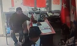 İzmir’de pes dedirten hırsızlık: ‘Gazileri seviyorum’ diyerek yaklaştı, cep telefonunu çalıp kayıplara karıştı