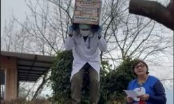 İzmir’de Emekçi Hekimler Anıtı açıldı