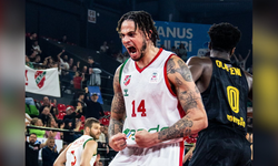 Karşıyaka potada esti gürledi: Mersinspor'u 92-87 mağlup etti