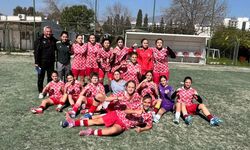 Konak’ın kızları grup liderliğini bırakmadı