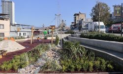 Konak’ın göz bebeği Narin Parkı’na yağmur bahçesi