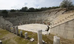 Metropolis Antik Kenti’nde yaklaşık 13 bin eser gün yüzüne çıkarıldı