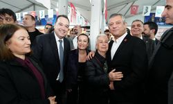 Manisa’da Özel'le iftar: Binlerce vatandaş aynı sofrada buluştu