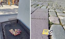 Masaj kartları İzmir sokaklarını sardı!