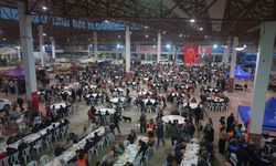 Menderes’te binlerce kişi aynı sofrada buluştu