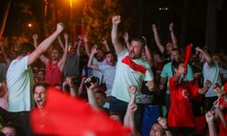 Bucalılar milli maçı dev ekranda izleyecek