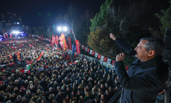 CHP Lideri Özel: Ömrümde rakibinden bu kadar korkanı görmedim