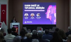 Bayraklı Belediyesi'nden 8 Mart paneli: CHP'li Gökçe Gökçen ve CTP'li Doğuş Derya İzmirlilerle buluştu