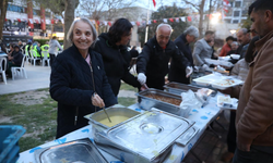 Seferihisar'da bin kişilik son iftar: Ramazan boyunca binlerce yurttaş yararlandı