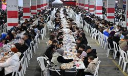 Soma’da Ramazan bereketi: Yüzlerce vatandaş aynı iftar sofrasında buluştu