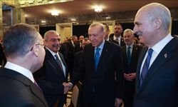 Numan Kurtulmuş'tan Erdoğan'a Sırrı Süreyya Önder hediyesi