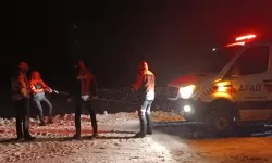 Tipide mahsur kalan aileye saatler sonra ulaşıldı