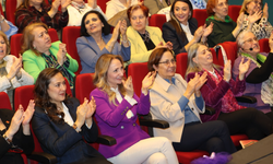 Urla Belediyesi’nden 8 Mart paneli: Kadınlar sırf kadın olduğu için öldürülüyor!