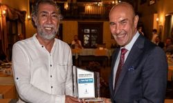 İzmir siyaset ve sivil toplum camiasının tanınan ismi Taylan Özgür Üstün hayatını kaybetti