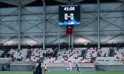 Tribünde kardeşlik, kapıda kriz: Eskişehir taraftarı dışarıda kaldı