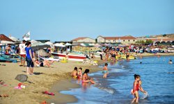 15 sterline bilet 212 sterline tatil: İngiliz turistler Türkiye'yi tercih ediyor