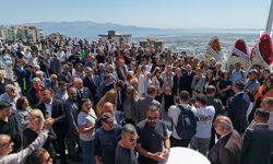 Çiğli’ye taze nefes: Yılmaz Aksoy Parkı hizmete açıldı