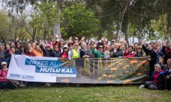 Konak Sağlık Haftası’nı unutmadı: Kent Ormanı’nda doğa yürüyüşü