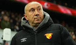 Stoilov ilk kez hakemi eleştirdi: Yüzde yüz emin olmaları gerekiyor!