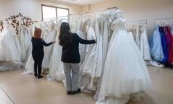 Bornova’da genç çiftlere anlamlı destek