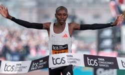 Maratonda tarih yazıldı: Sebastian Sawe dünya rekoru kırdı