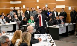 Bornova’da faaliyet raporu meclisten geçti… Başkan Eşki: Gece gündüz çalıştık