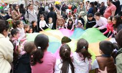 Bayraklı’da Çocuk Kitap Şenliği coşkusu