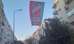 Karşıyaka'da stat ve Play-Off heyecanı: Semt bayraklarla donatıldı