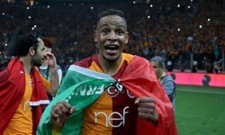 Galatasaray’ın eski yıldızı futbola veda etti