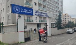İzmir'deki yurtta ikinci kriz: İki yıl önce asansör düştü, şimdi de 28 öğrenci zehirlendi