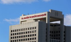 Bütçe 229,9 milyar TL açık verdi