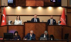 İBB Meclisi'nde mühürsüz oy tartışması: Başkanvekili Nuri Aslan sert tepki gösterdi