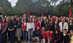 İzmir’de Gençlik Forumu: Meslek Fabrikası ve gençlerin istihdam sorunları tartışıldı