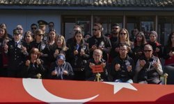 İzmir'de şehit polise veda!