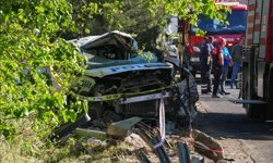 Bornova'da kazada bir polis şehit oldu, 2 kişi yaşamını yitirdi: Belediye Başkanları derin üzüntülerini paylaştı
