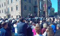 İzmir Barosu’ndan Meslek Fabrikası’nda kolluk müdahalesine tepki: Bu, hukuk devleti ilkesinin açıkça çiğnenmesidir!