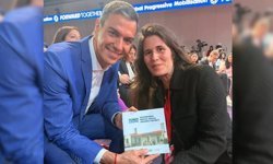 Barcelona zirvesinde Çeşme rüzgarı: Lal Denizli, Pedro Sanchez’e 'Hanem Çeşme' modelini anlattı