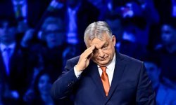 16 yıldır iktidardaydı: Macaristan Başbakanı Orban seçimi kaybetti