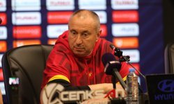 Göztepe Teknik Direktörü Stanimir Stoilov: Oynayış şeklimizden memnun değilim