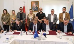 İzmir Büyükşehir’de TİS imzaları atıldı: Emekçiler hangi hakları kazandı?