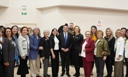 Torbalı'da kadınlar kooperatifçilik sertifikalarını Başkan Demir'den aldı: Hep yanınızda olacağım