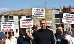 Uzundere'de 'Evsiz bırakıldık' demişlerdi: İzBB Başkanı Tugay suç duyurusunda bulunacak!