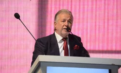 Büyükşehir’in taksi ihalesi tartışma yaratmıştı: İzmir esnafının başkanı Ata’dan dikkat çeken açıklama