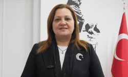 AKP rozeti taktı, CHP geçmişine dokunmadı… Burcu Köksal’ın sitesinde zaman durdu!