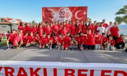 Bayraklı’da 19 Mayıs enerjisi: Gençlerin mutluluğu bize umut verdi