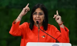 Trump'a 51. eyalet tepkisi: Venezuela asla koloni olmayacak!