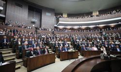 AKP Grubu'nda yeni kurallar: Bakanlardan toplantı öncesi röportaj vermemeleri istendi